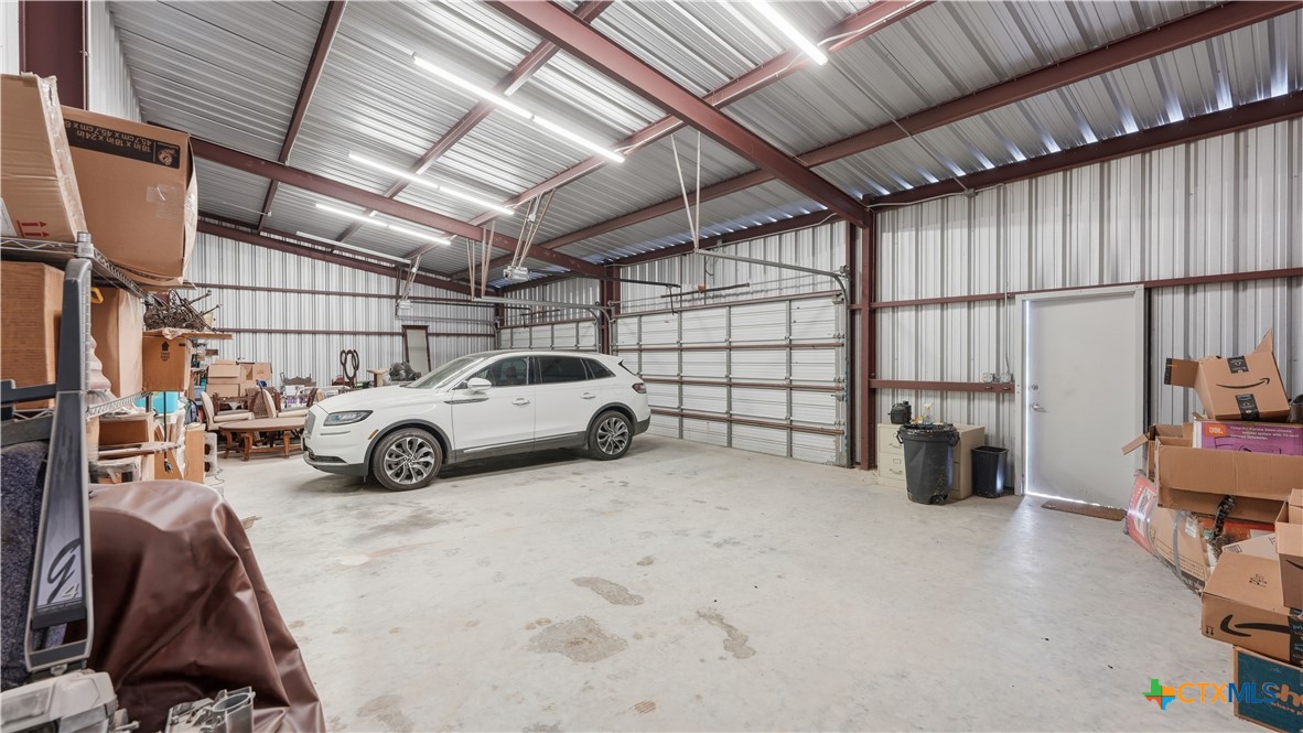 13661 E Highway 90 Property Photo 44