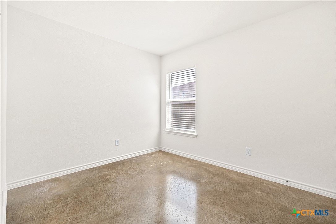 1223 Concord Drive B Property Photo 11