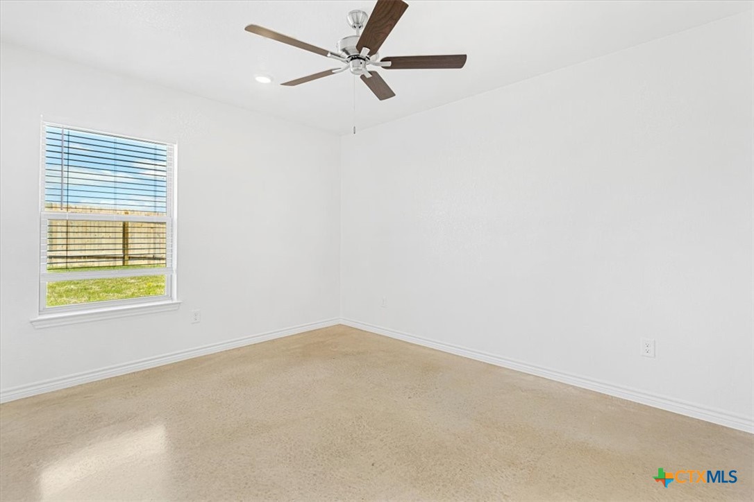 1226 Lehmann Drive B Property Photo 15