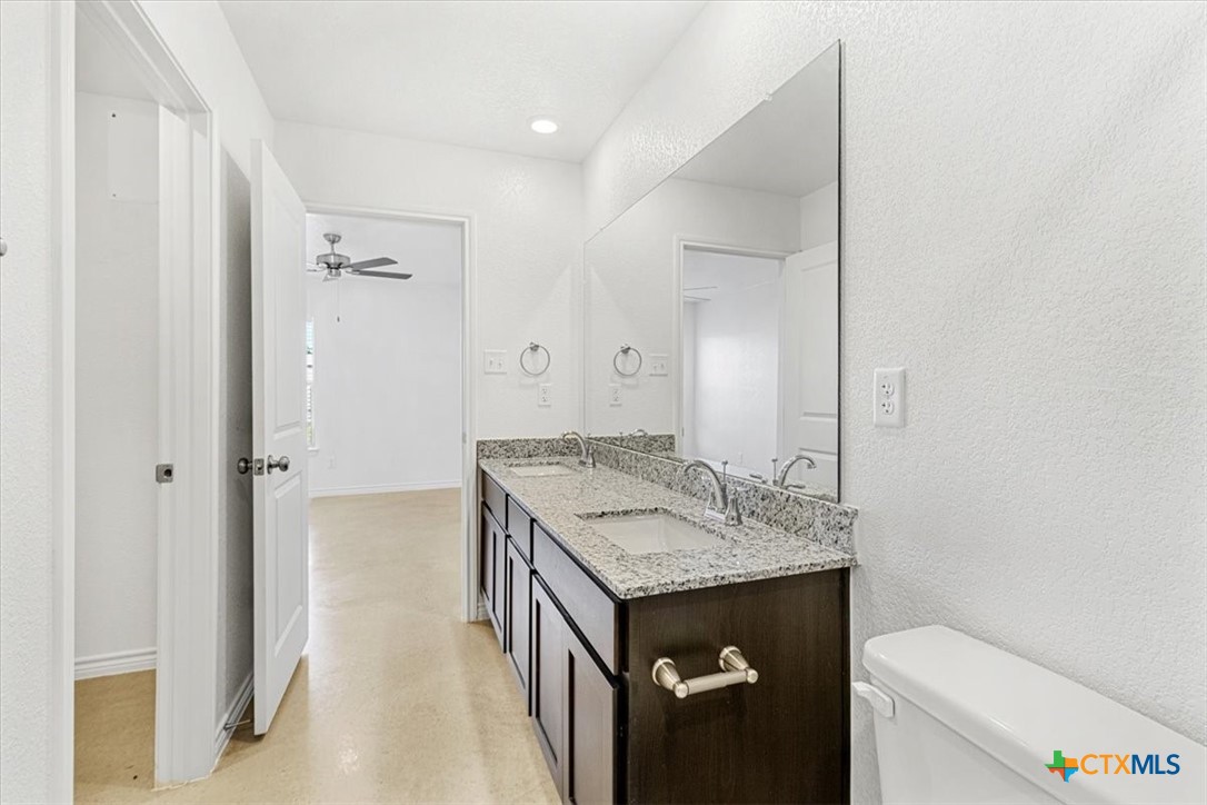 1226 Lehmann Drive B Property Photo 18