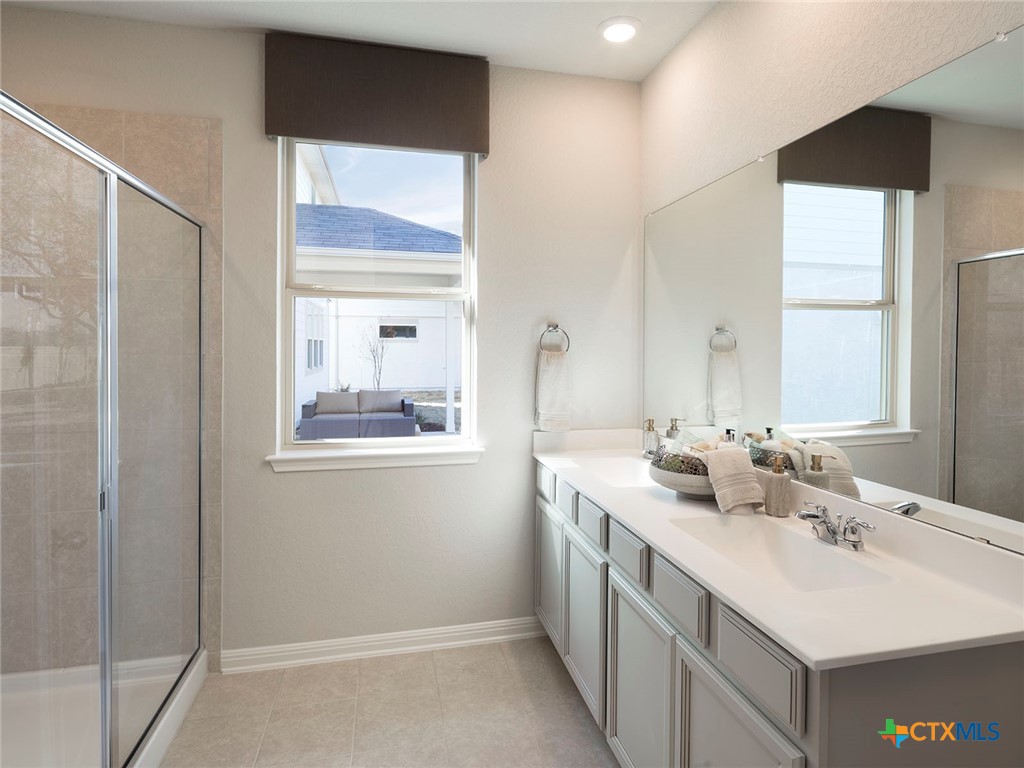 212 Barton Point Property Photo 2