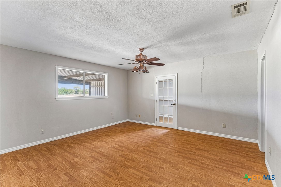 9765 State Park Road Property Photo 10