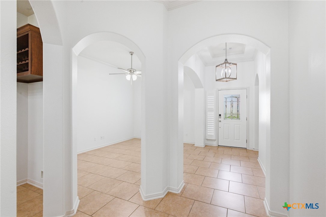 115 Sandstone Court Property Photo 7