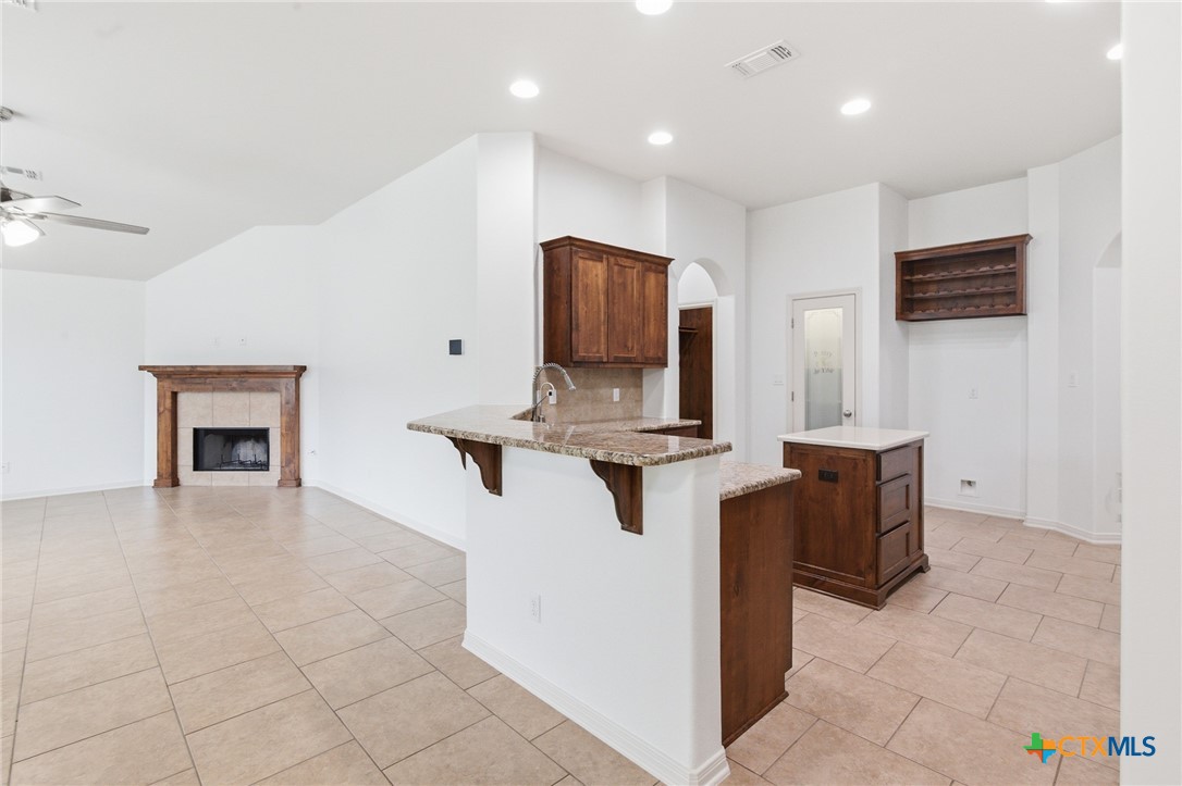 115 Sandstone Court Property Photo 21