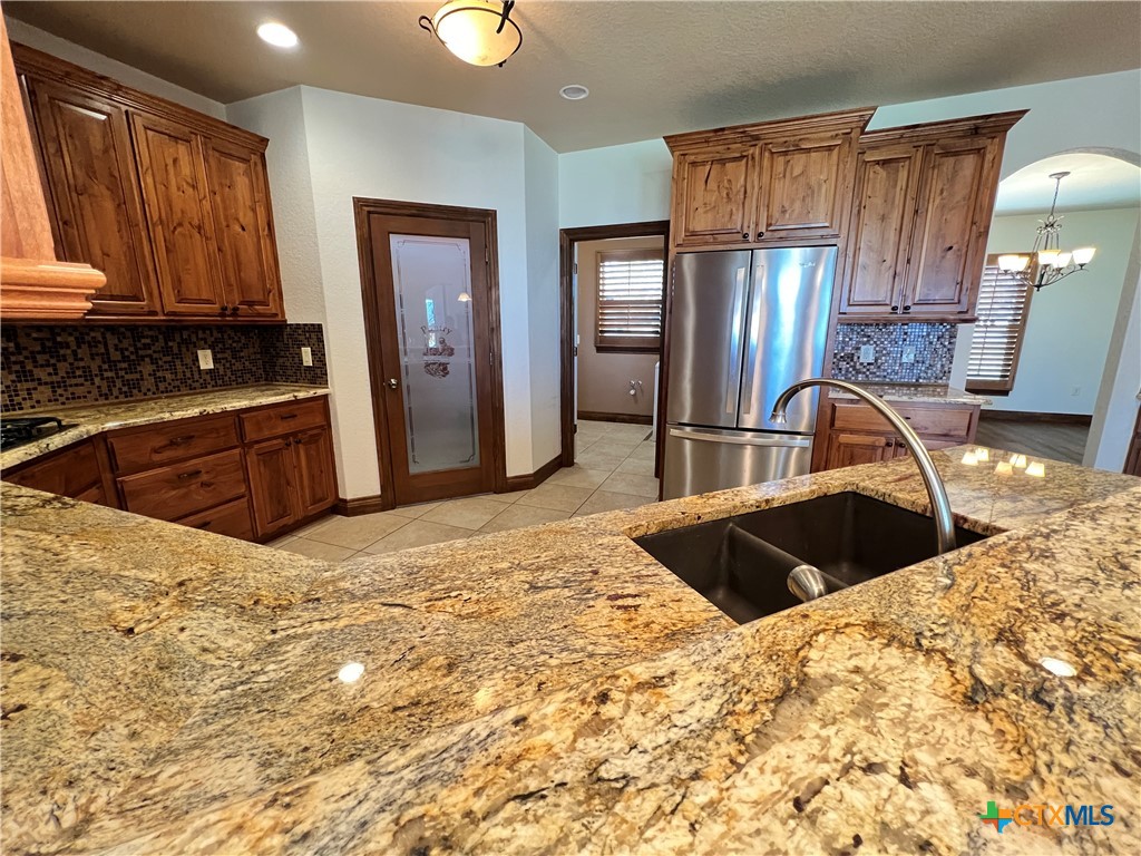 2264 Granada Hills Property Photo 14