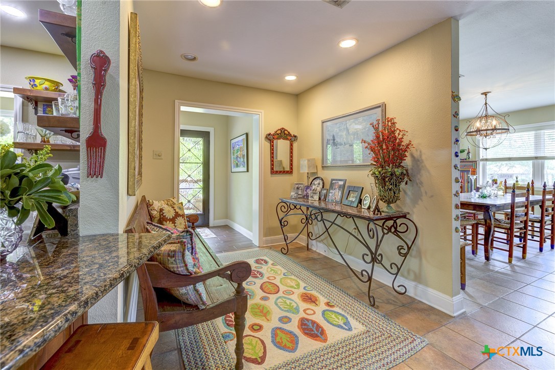 210 Royal George Circle Property Photo 11