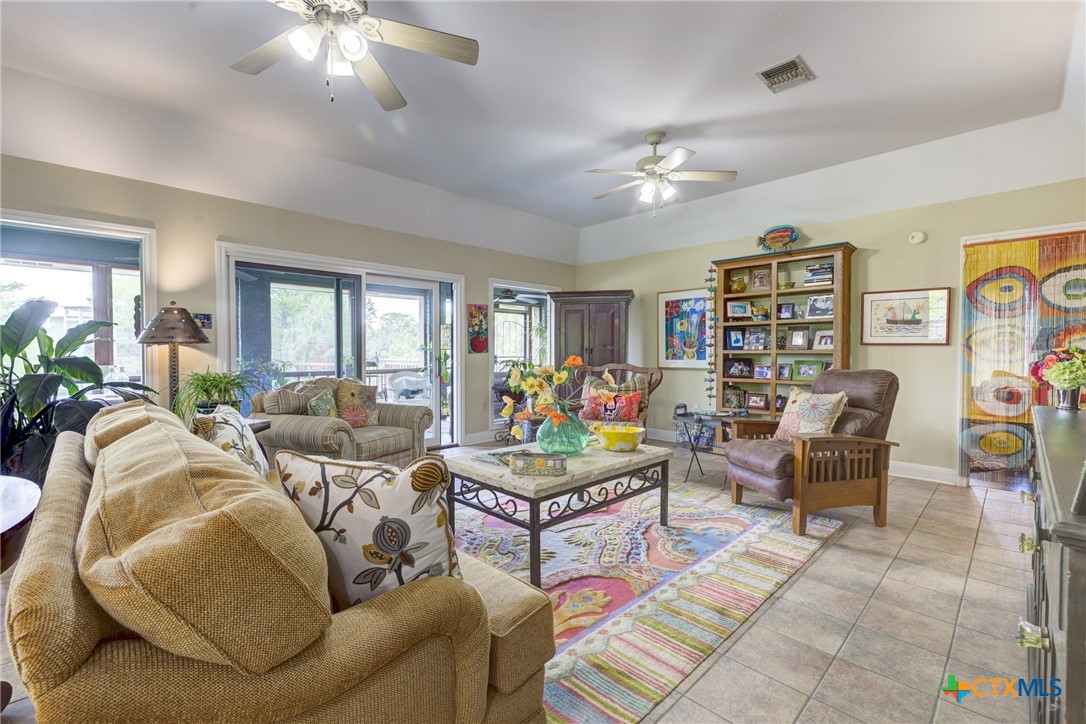 210 Royal George Circle Property Photo 15