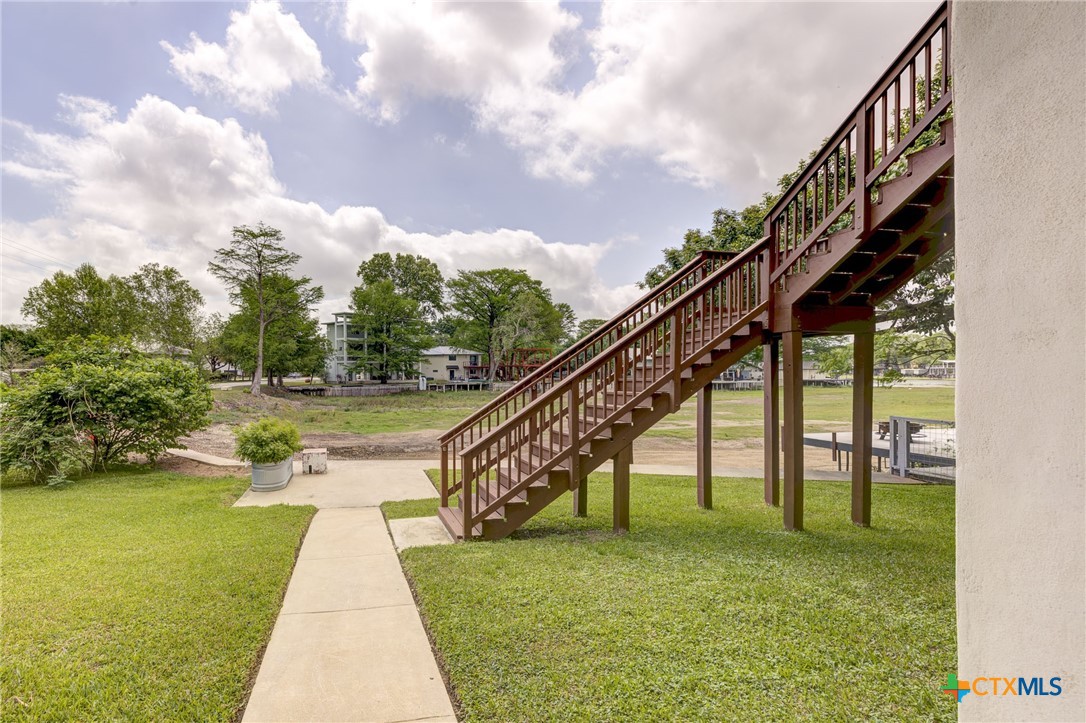 210 Royal George Circle Property Photo 40