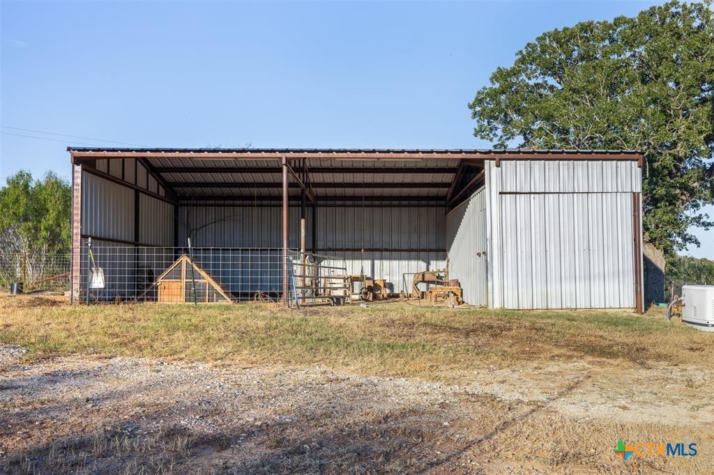 3270 Fm 671 Property Photo 15