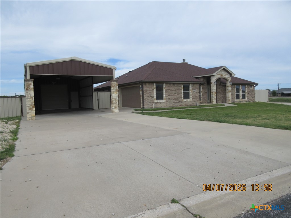 4006 Joe Bozon Drive Property Photo 2