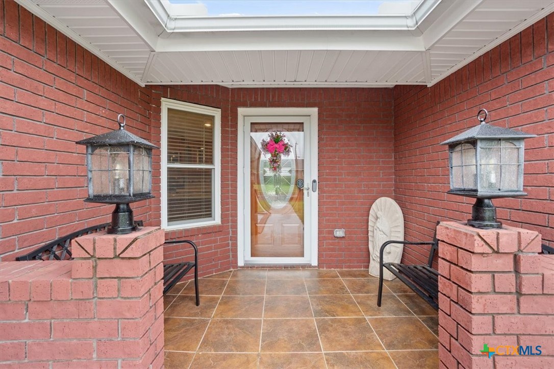510 Houston Street Property Photo 7