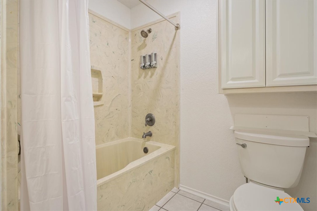 510 Houston Street Property Photo 28