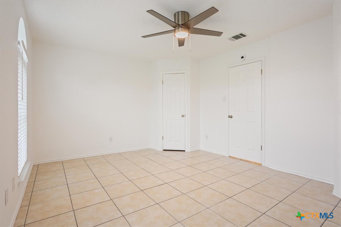 510 Houston Street Property Photo 32