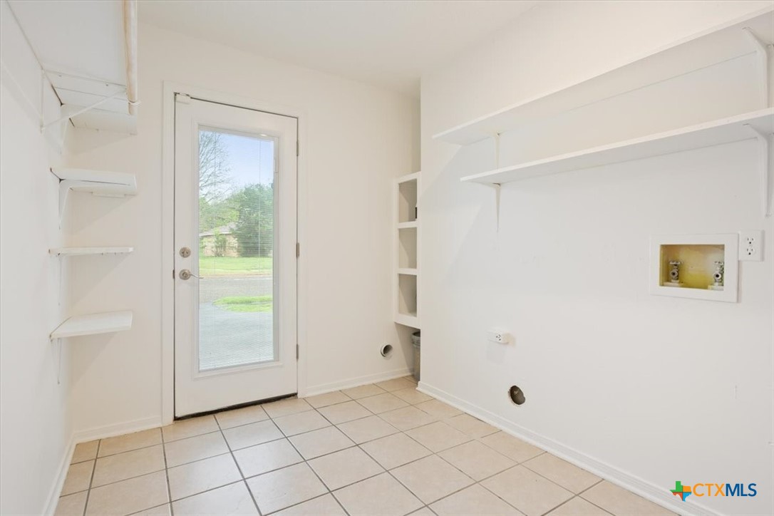 510 Houston Street Property Photo 36