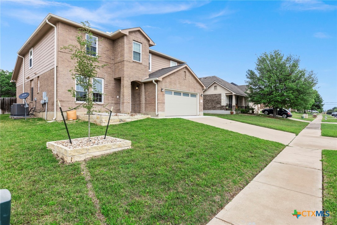 5621 Bedrock Drive Property Photo 3