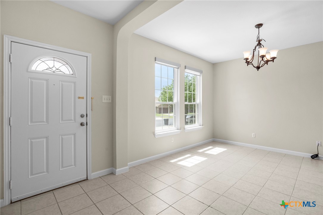5621 Bedrock Drive Property Photo 6