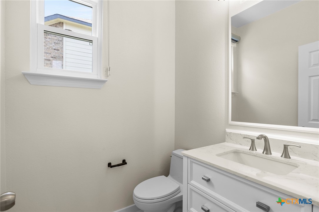 5621 Bedrock Drive Property Photo 8