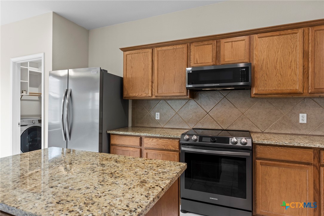 5621 Bedrock Drive Property Photo 13