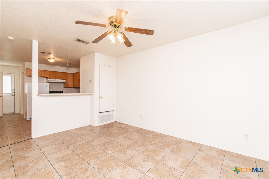 4408 Deek Drive B Property Photo 2