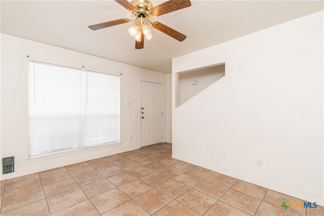 4408 Deek Drive B Property Photo 4