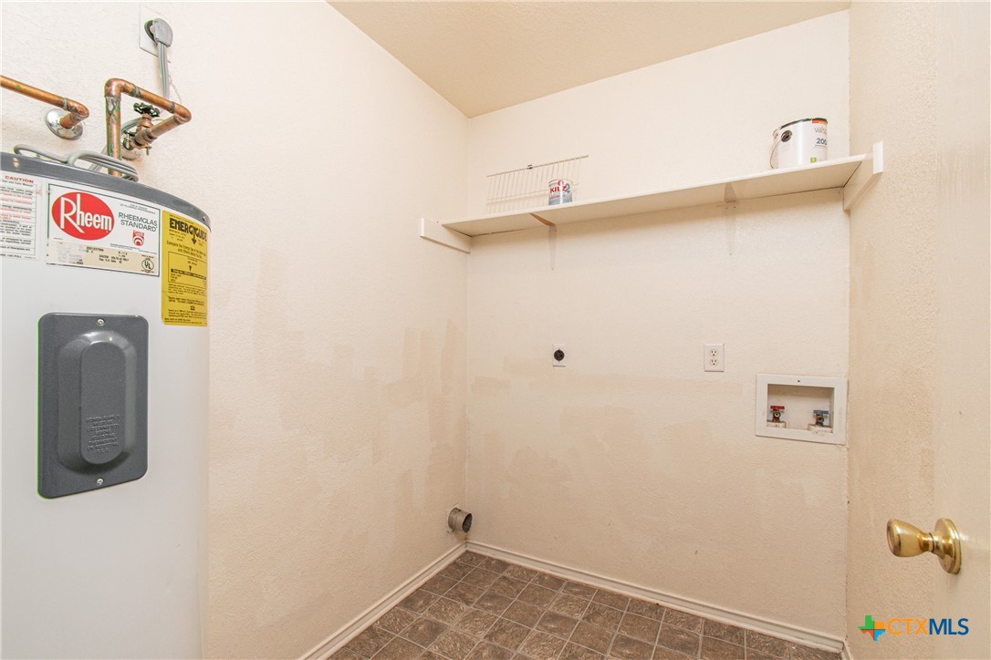 4408 Deek Drive B Property Photo 7