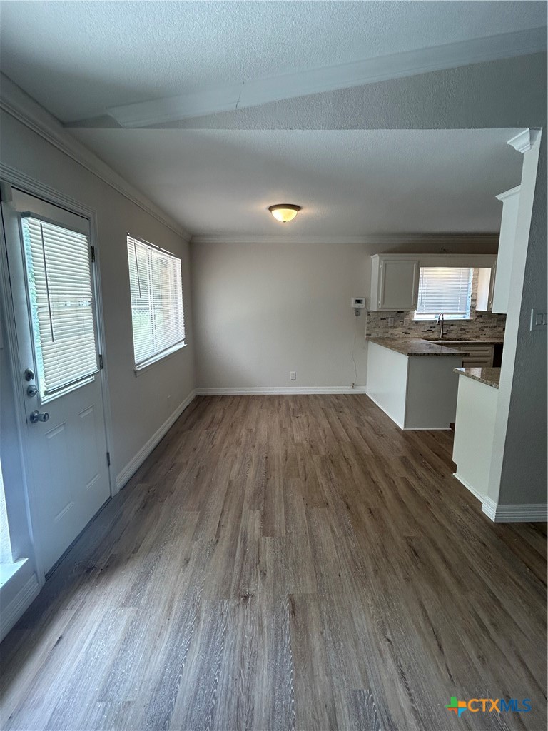 1108 Edgefield Street Property Photo 5