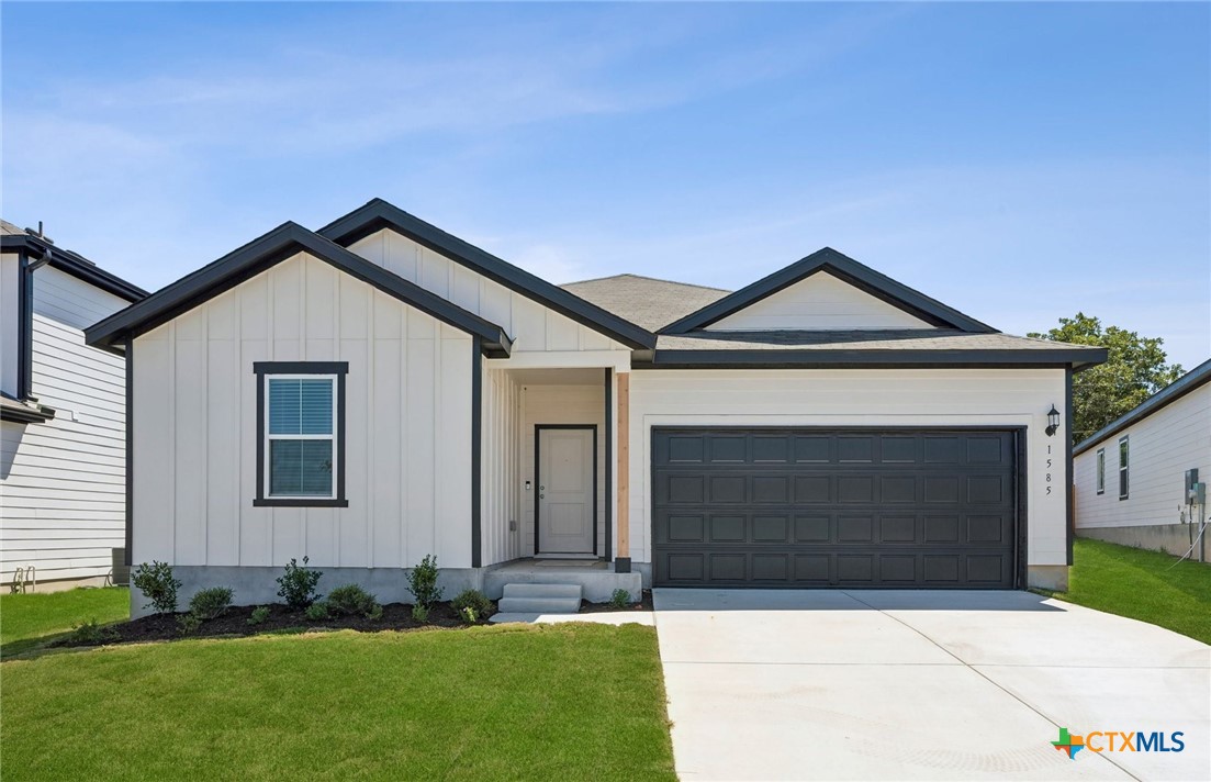 1585 Sky Vista Drive Property Photo 1