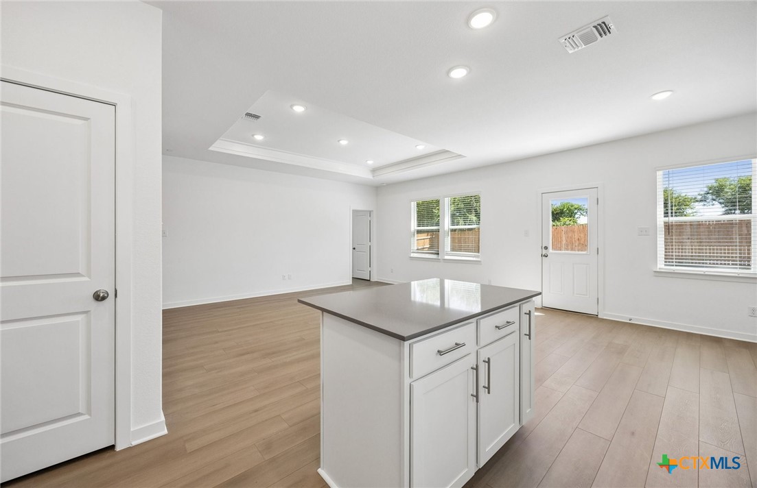 1585 Sky Vista Drive Property Photo 8