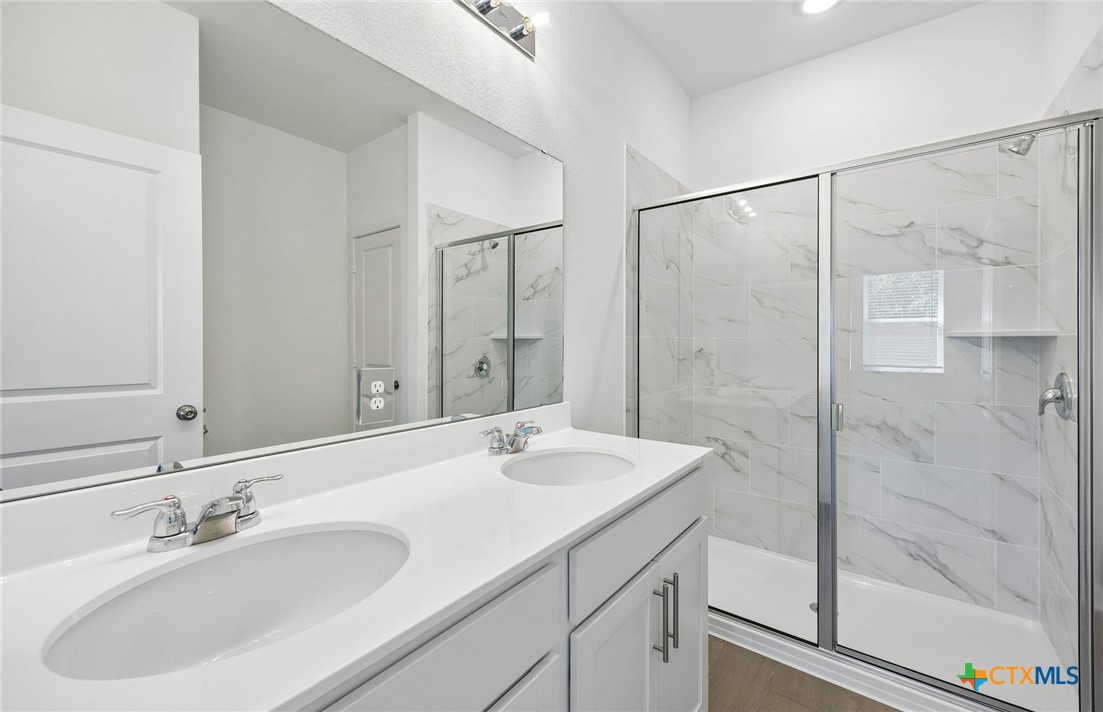 1585 Sky Vista Drive Property Photo 12