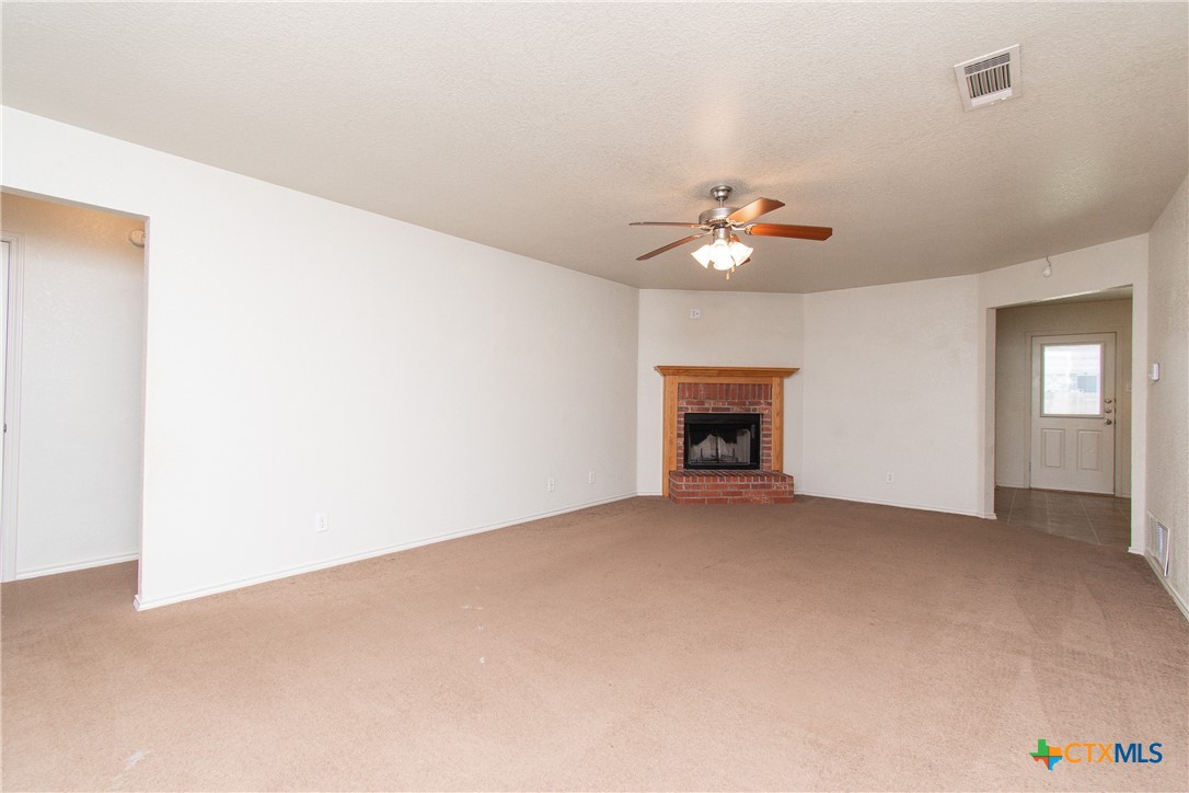 3902 Bolivar Drive Property Photo 2