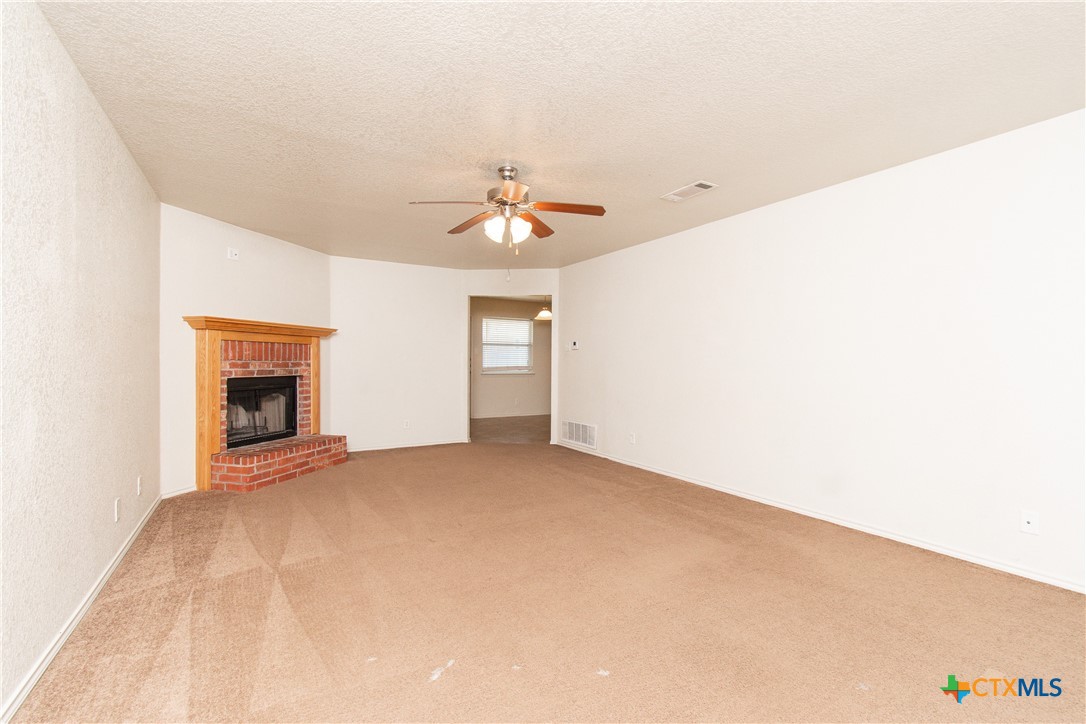 3902 Bolivar Drive Property Photo 3