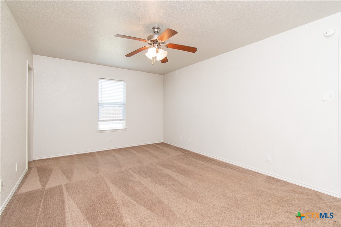 3902 Bolivar Drive Property Photo 8
