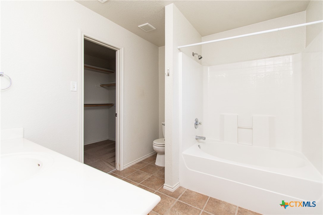 3902 Bolivar Drive Property Photo 10