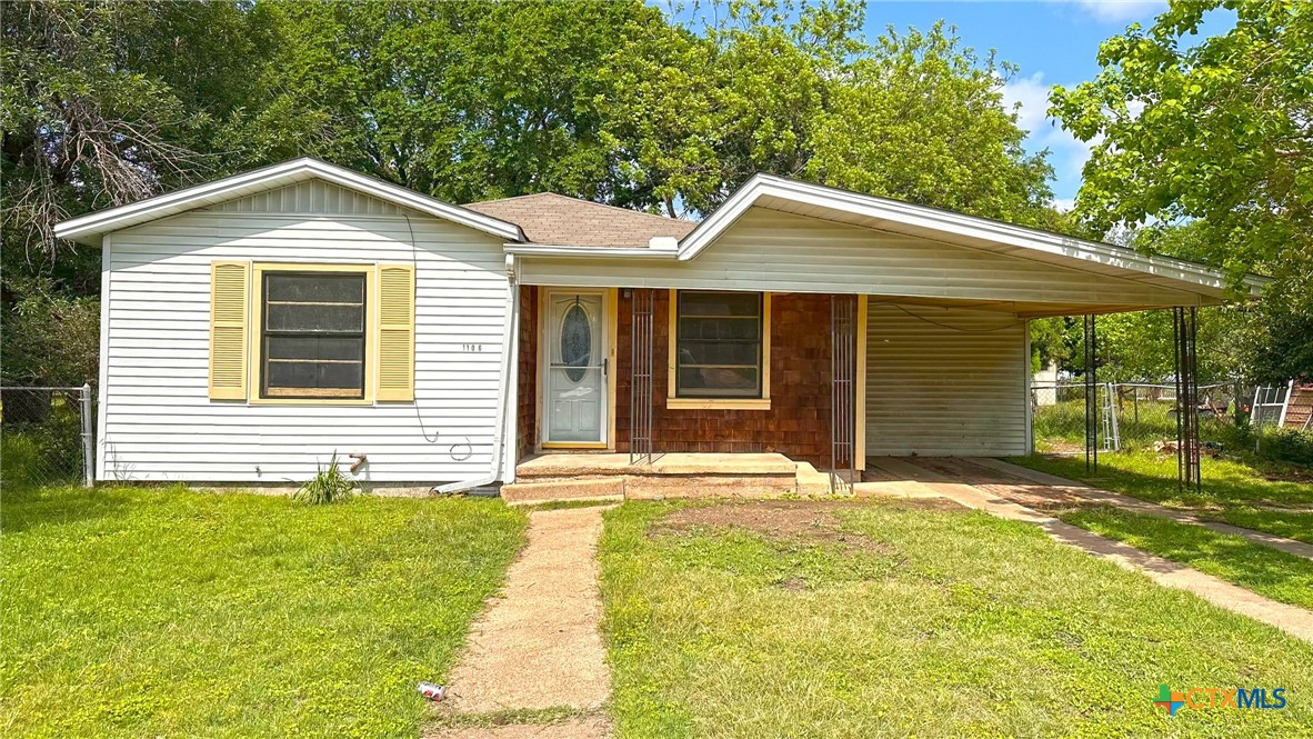 1106 S 7th Street Property Photo 1