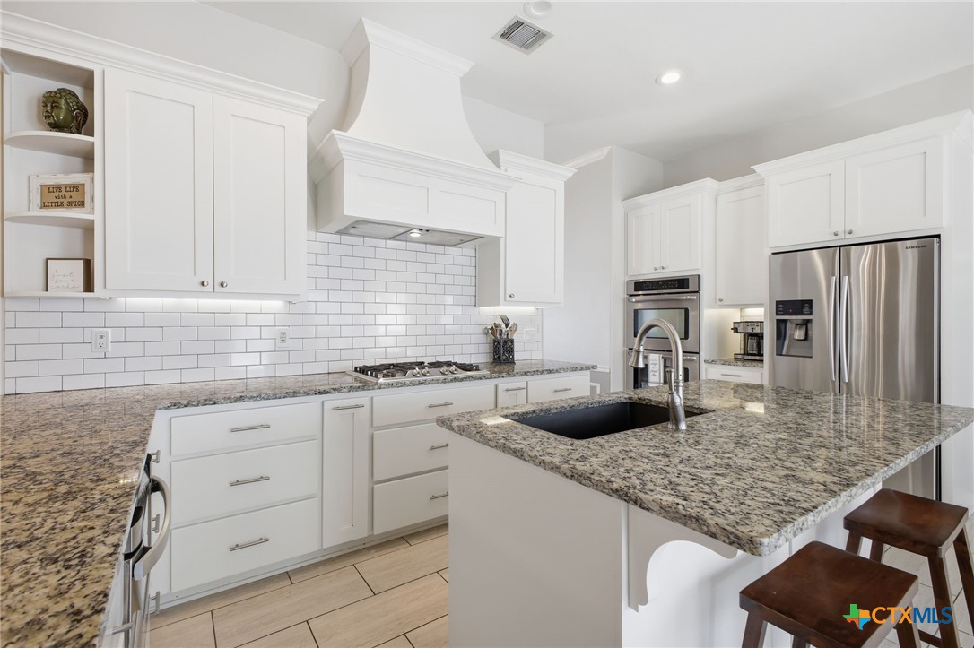 2224 Cotton Blvd. Property Photo 13