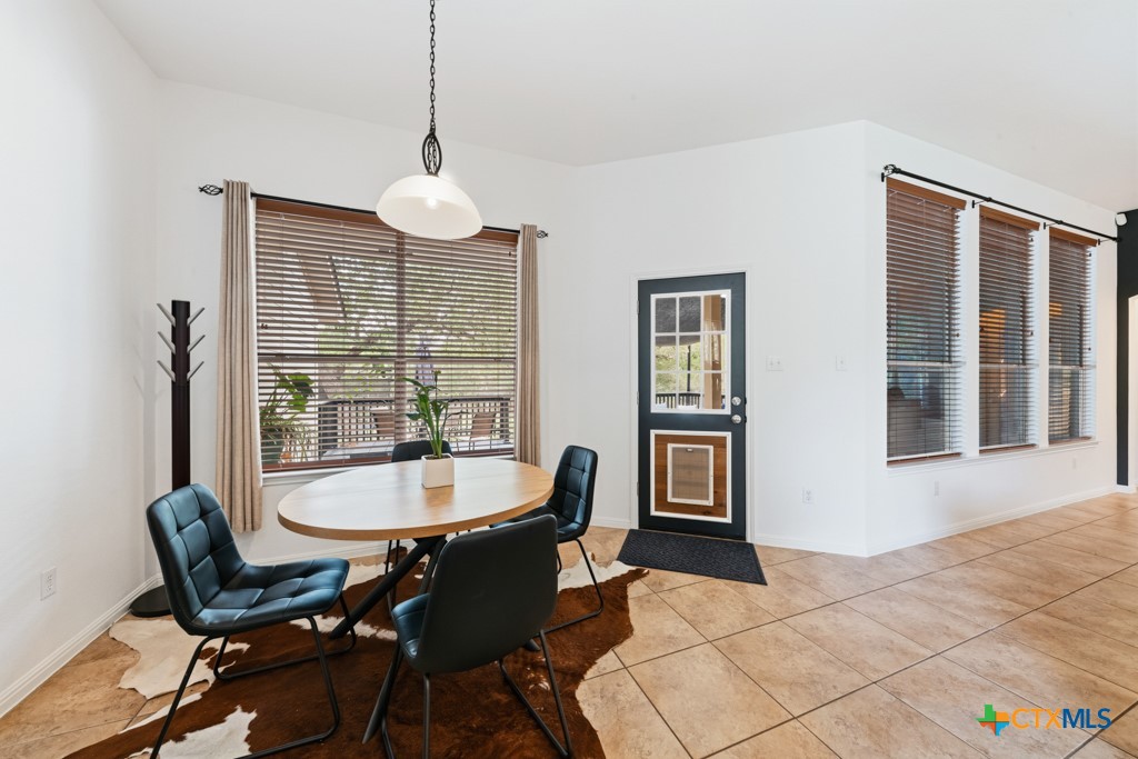 142 Carriage Court Property Photo 18