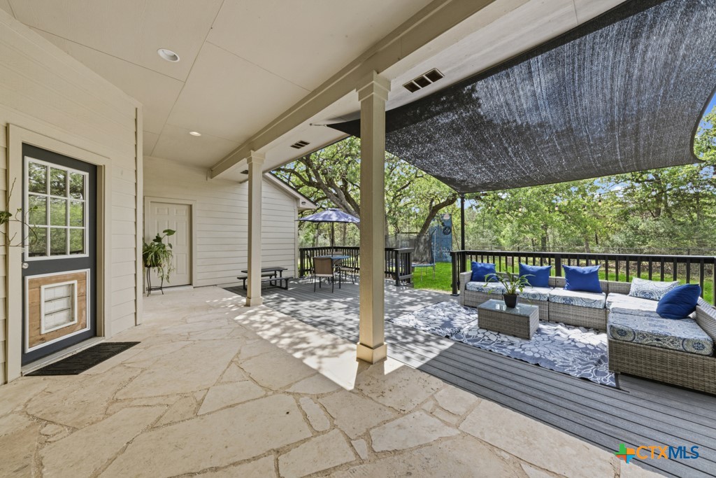142 Carriage Court Property Photo 30