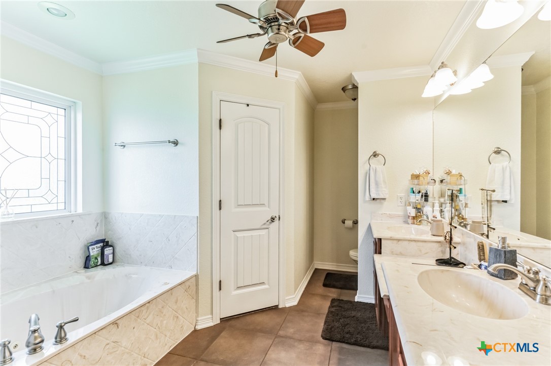 1507 Hazelnut Drive Property Photo 17