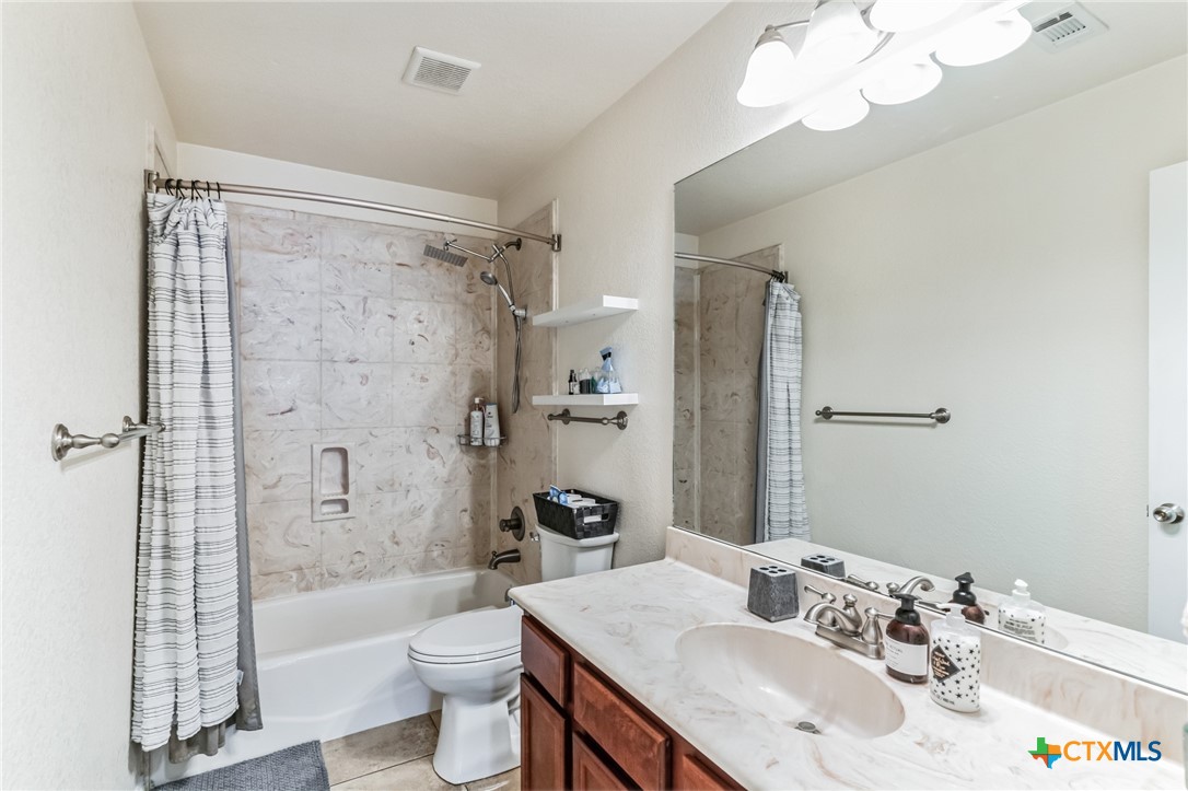 1507 Hazelnut Drive Property Photo 24