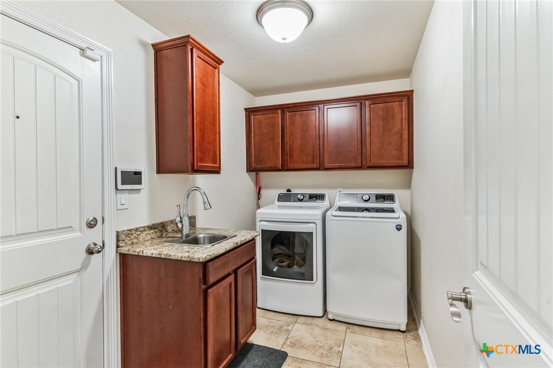 1507 Hazelnut Drive Property Photo 25