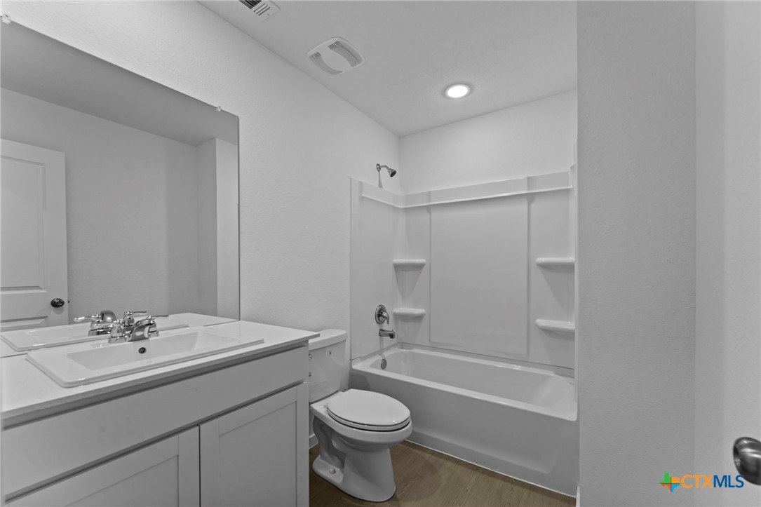 3812 Northaven Trail Property Photo 10
