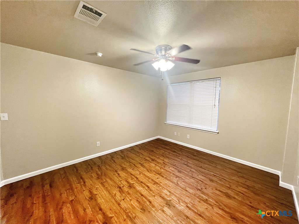 364 Starling Creek Property Photo 14