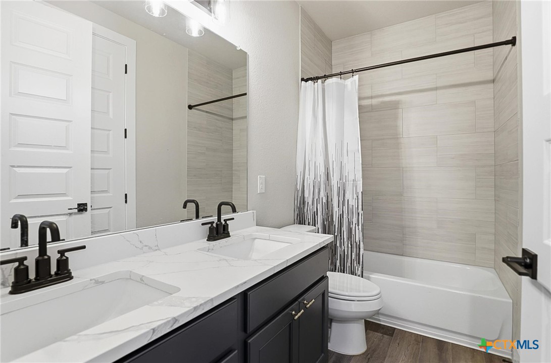 21100 Niagara Cove Property Photo 21