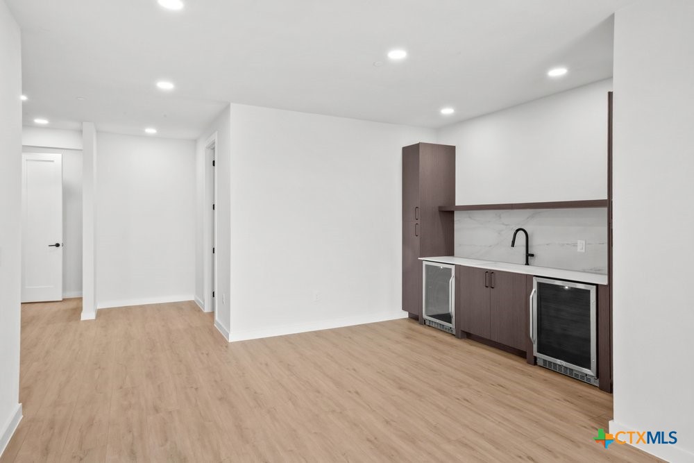 630 Central Parkway 1205/1206 Property Photo 21