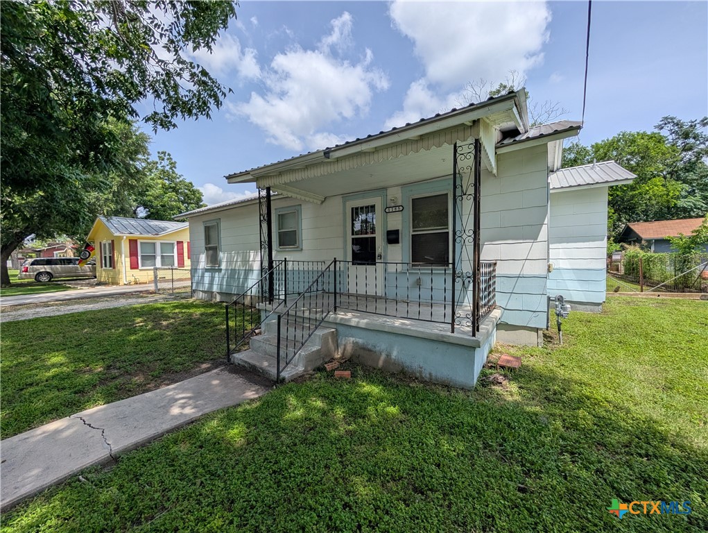 1185 W Mill Street Property Photo 1