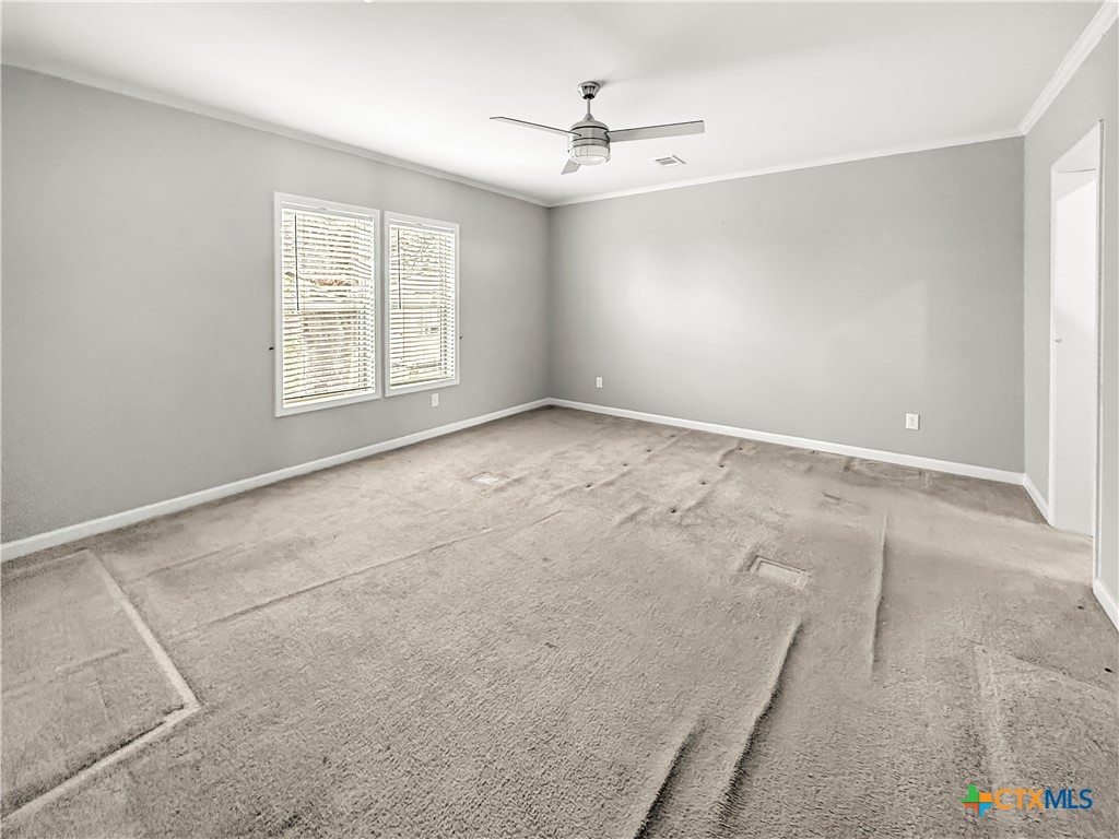 112 N Vivian Stevens Street Property Photo 18