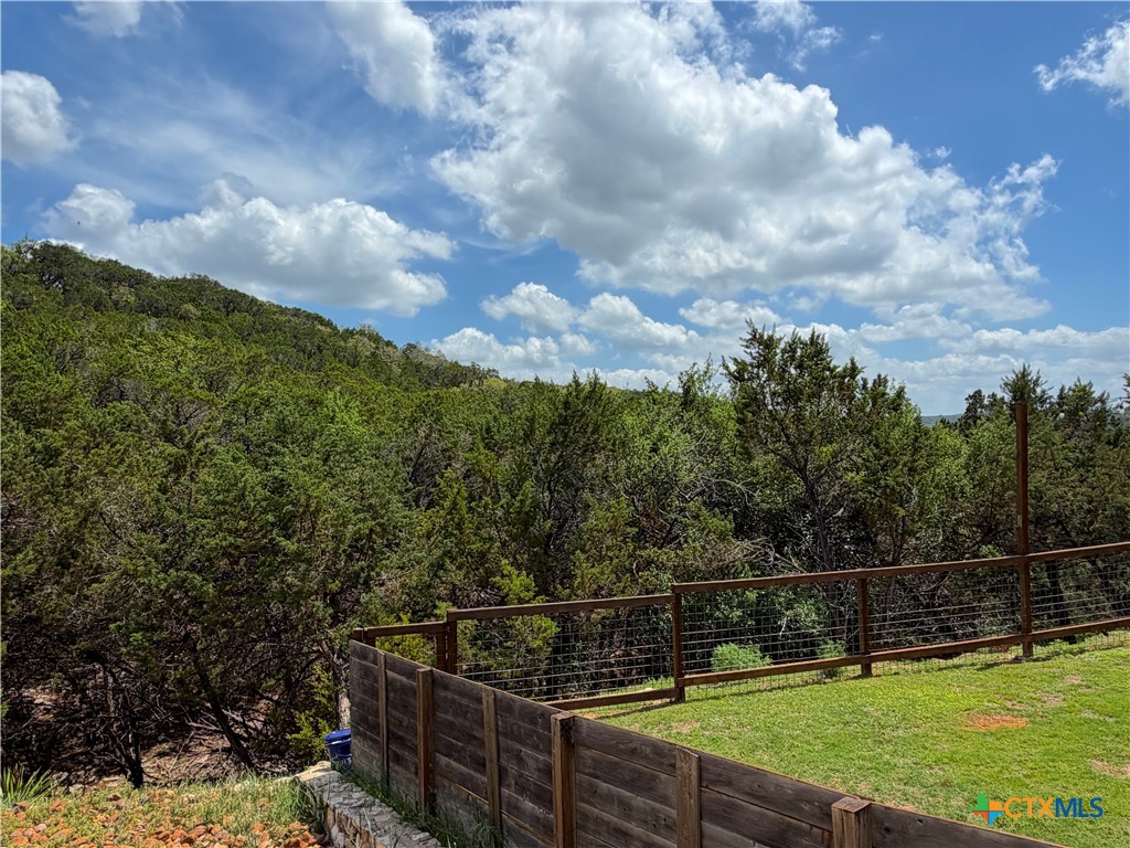 1758 Trail Pass Drive Property Photo 41