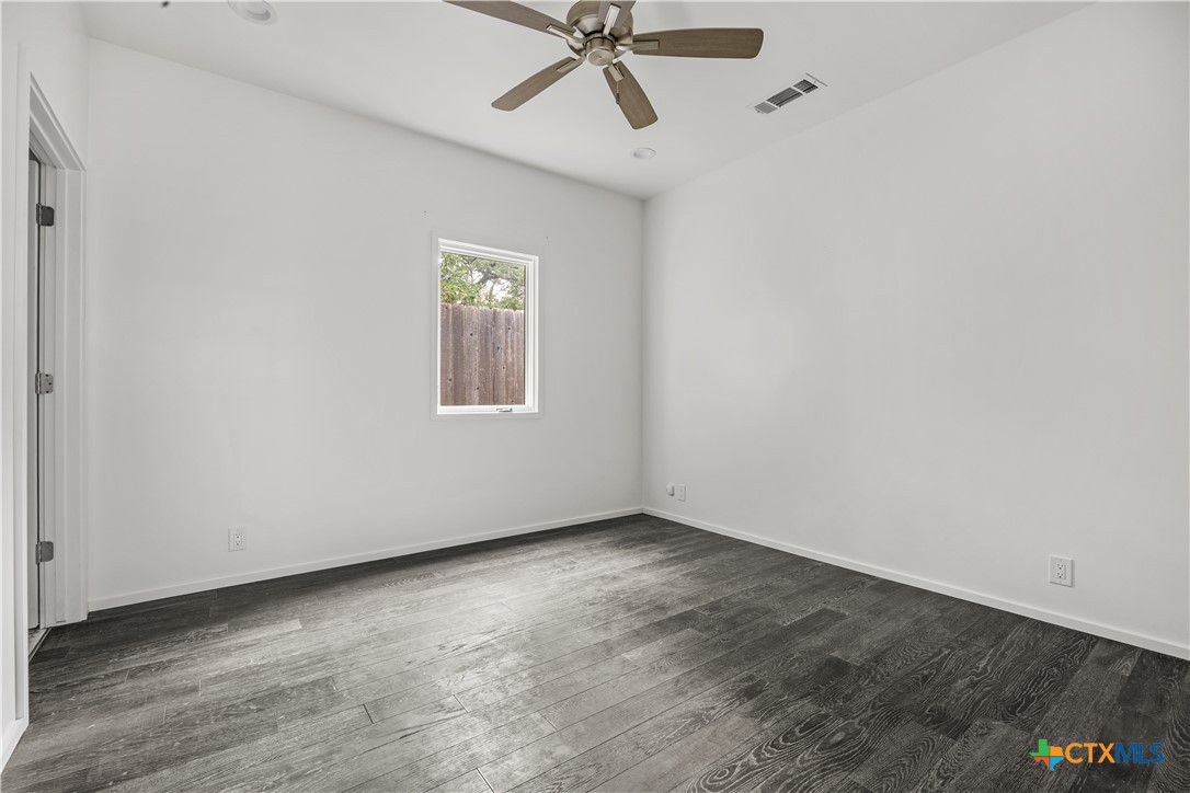 2826 Lone Oak Drive Property Photo 22
