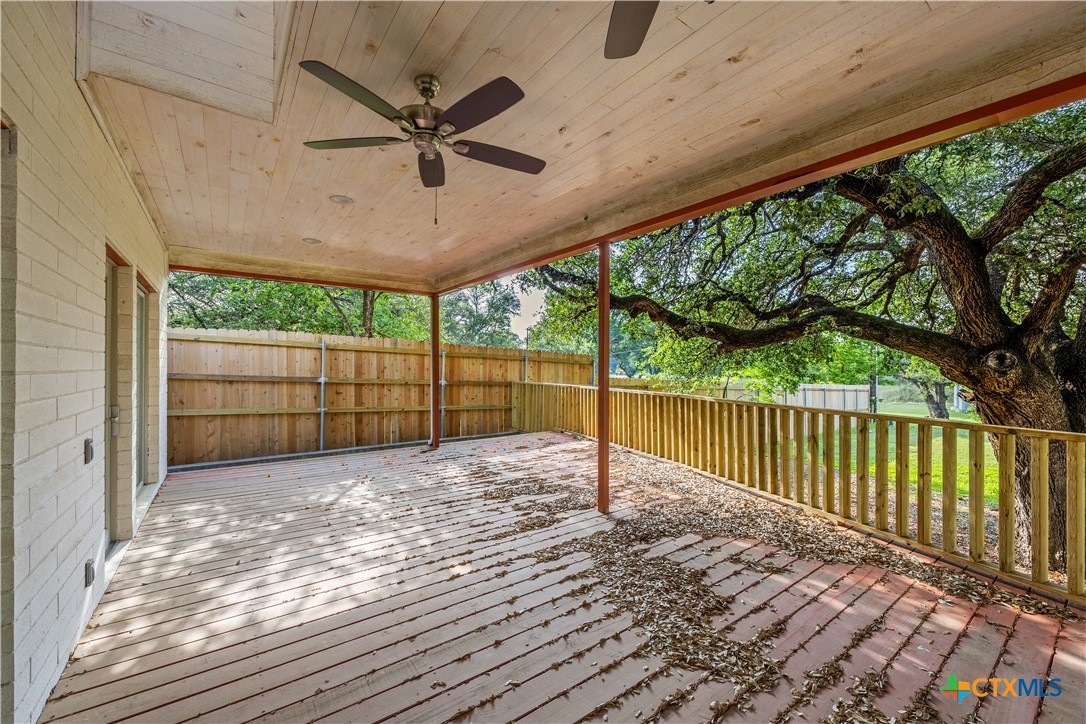 2826 Lone Oak Drive Property Photo 26