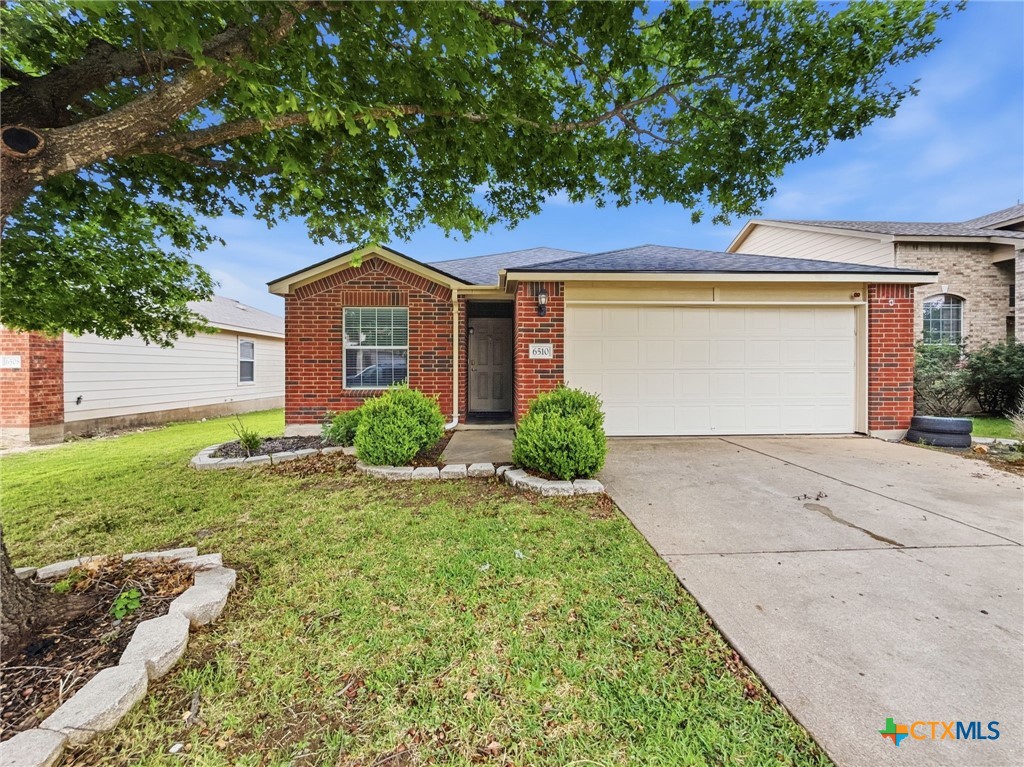 6510 Taree Loop Property Photo 1